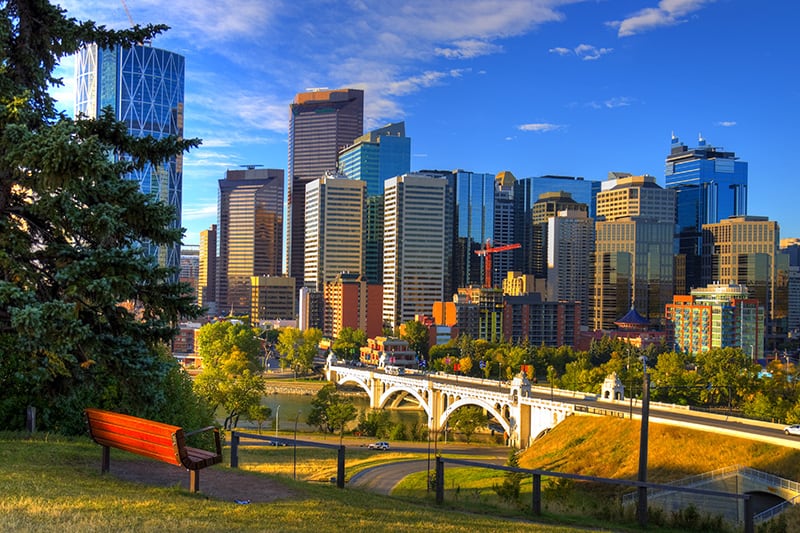 Calgary's Largest Mall, Upscale shopping, Chinook Centre & Bankers Hall, Summer Walk