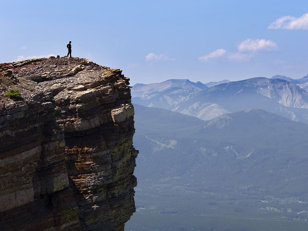 alberta tourist attractions summer