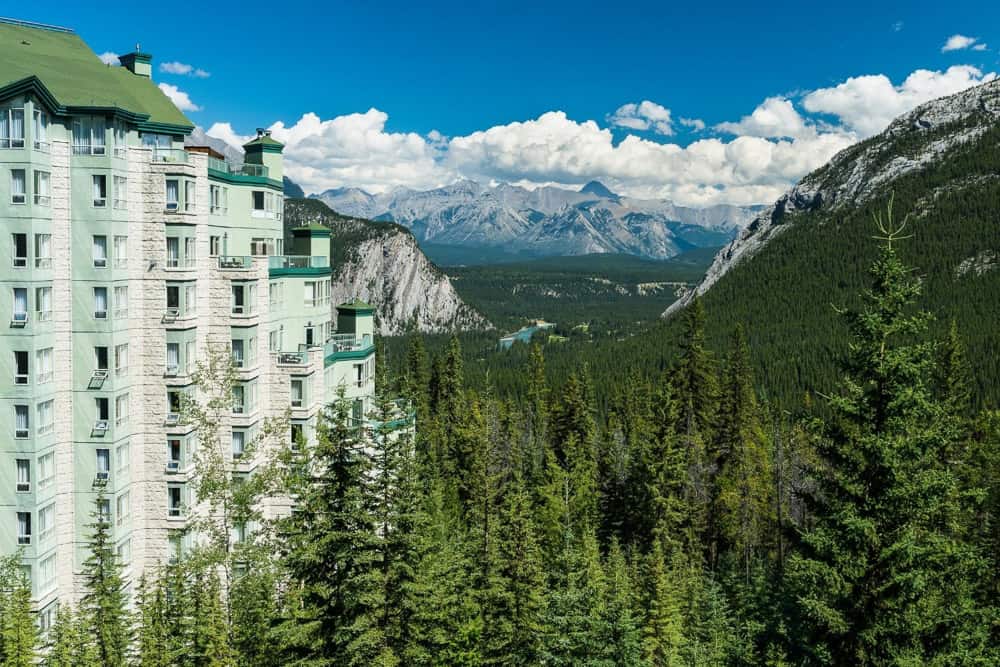 Rimrock Resort Hotel v Banff