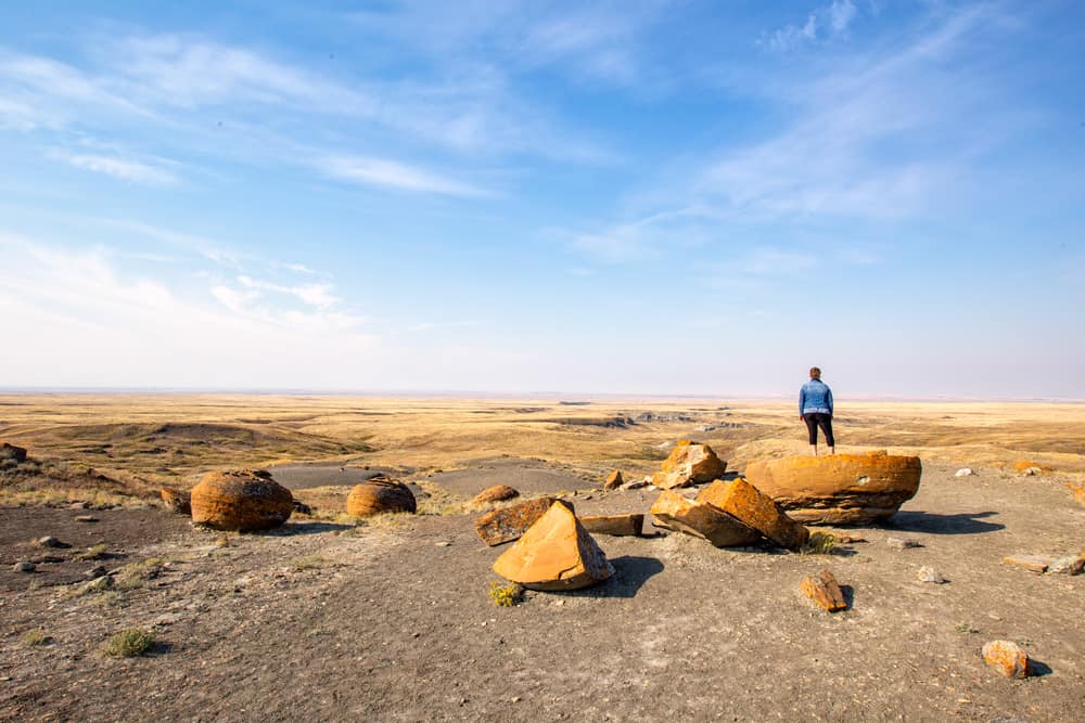 The moon-like landscape of Red Rock Coulee