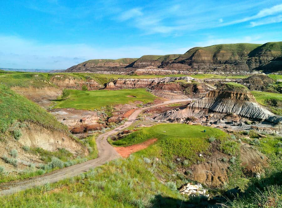 Dinosaur Trail Golf Club =- Drumheller, AB