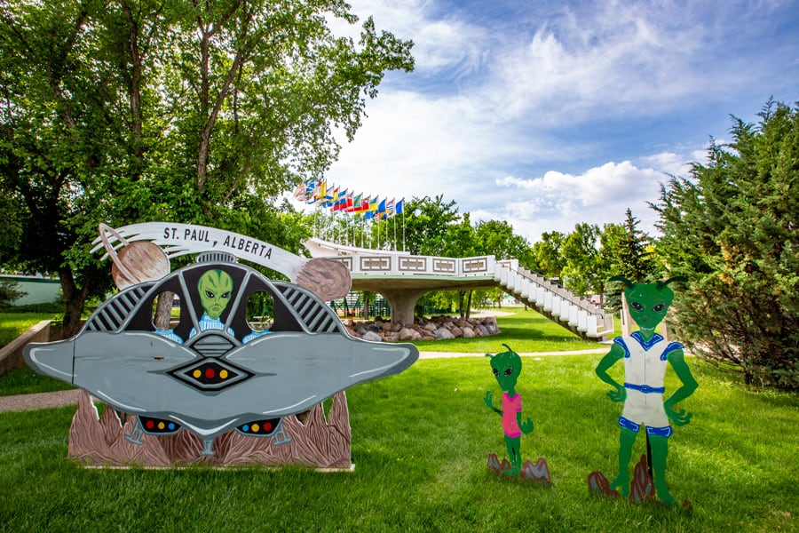 A day trip from Edmonton to see the UFO Landing Pad St. Paul, Alberta