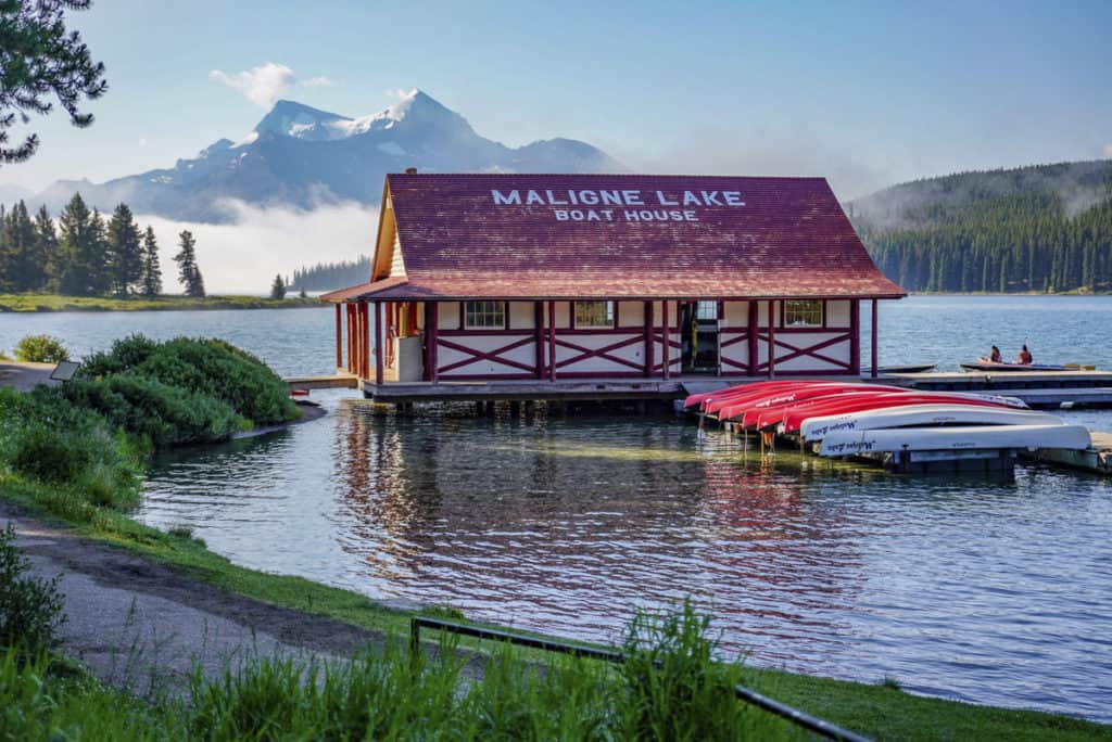 A view of Maligne Lake