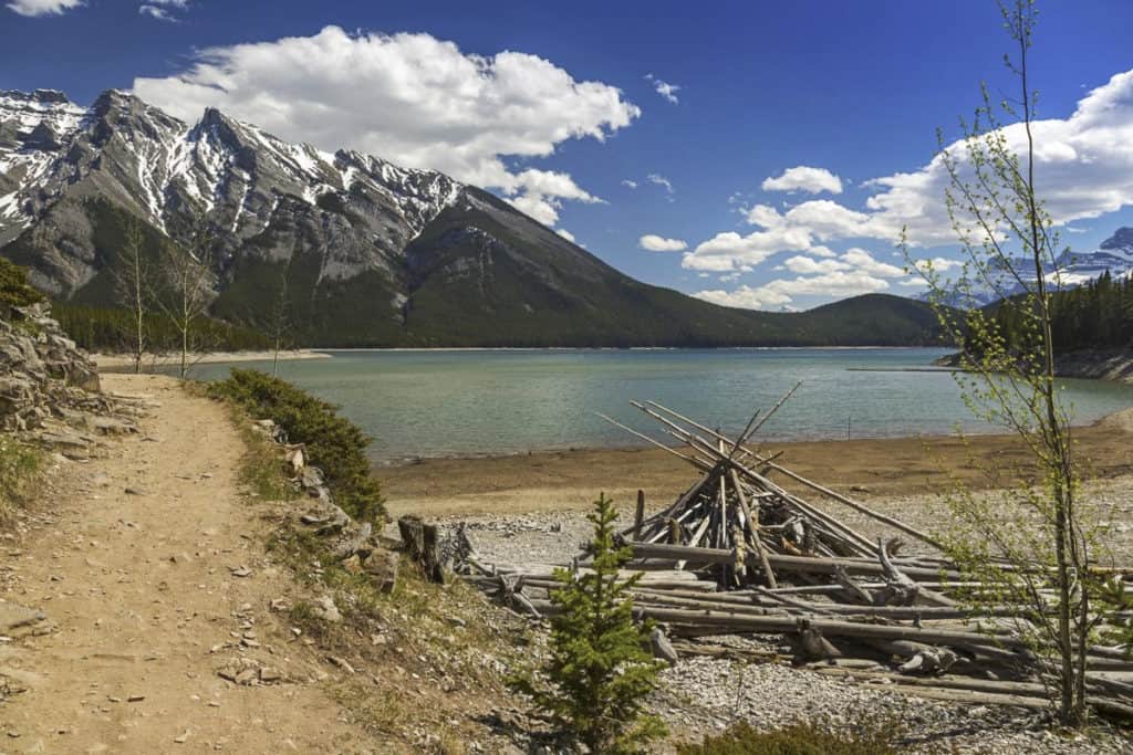 Lake Minnewanka Hiking Trails