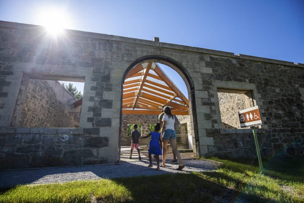 Leitch Colleries in Crowsnest Pass