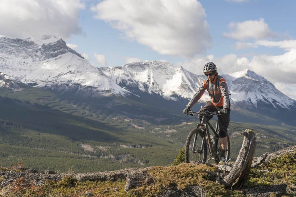 Mountain biking in Crowsnest Pass