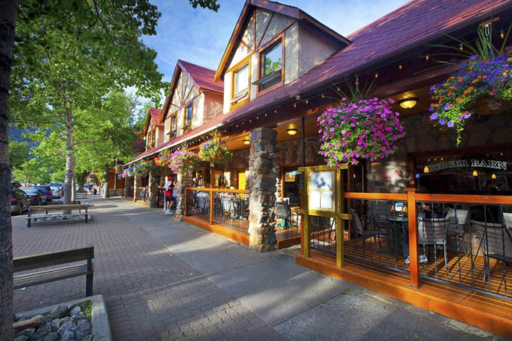 Bayshore Inn and Spa in Waterton, Alberta