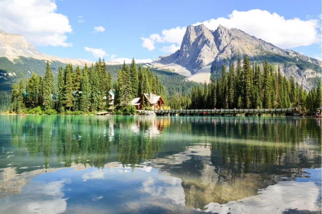 Emerald Lake Lodge Yoho National Park