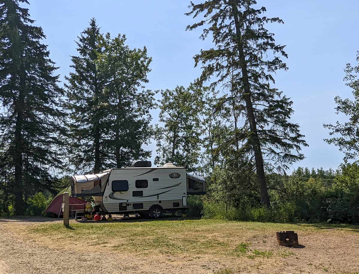 Camping Elk Island