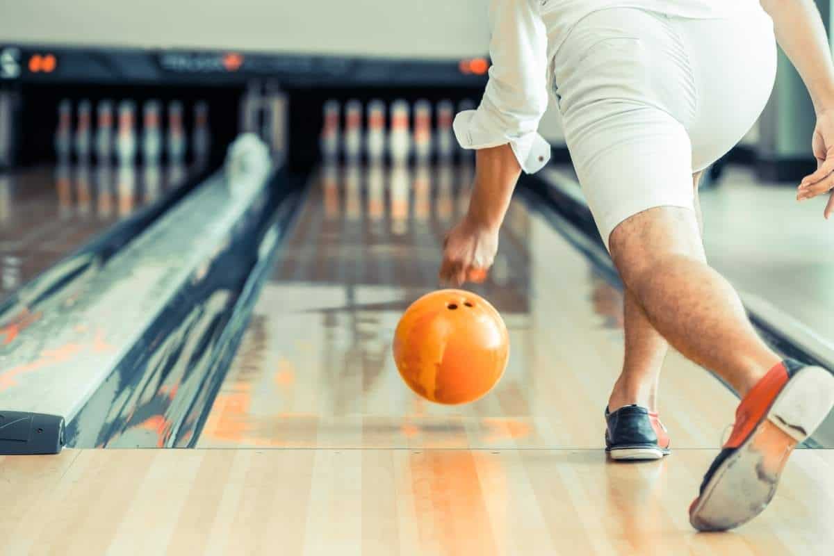 Calgary Bowling Alleys Feature 