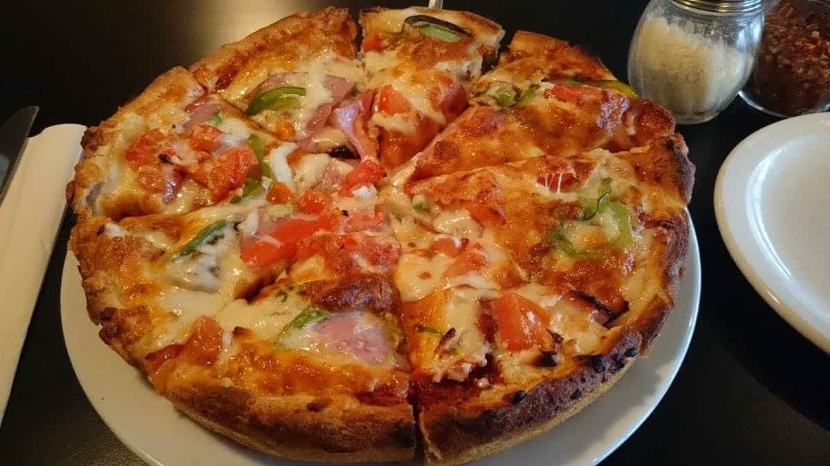 Michaels Pizza Calgary