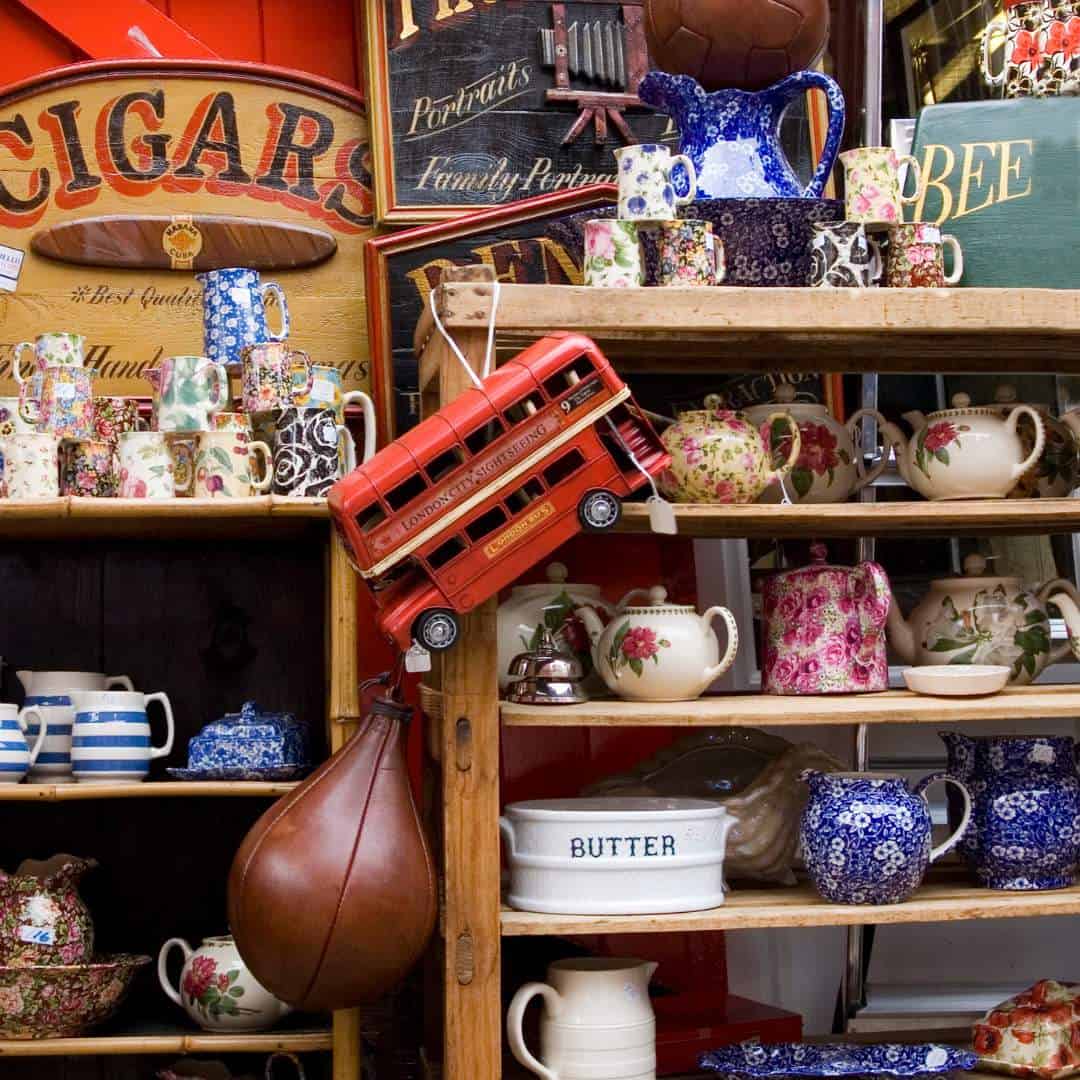 Fort Macleod Antiques