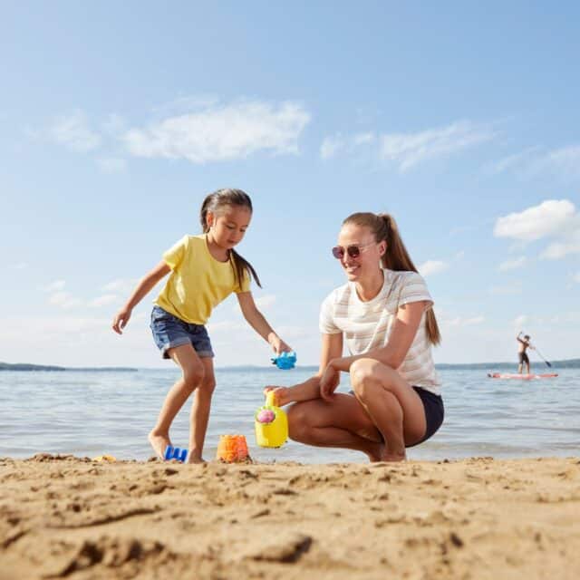 The BEST Things to Do in Sylvan Lake Alberta in Winter & Summer