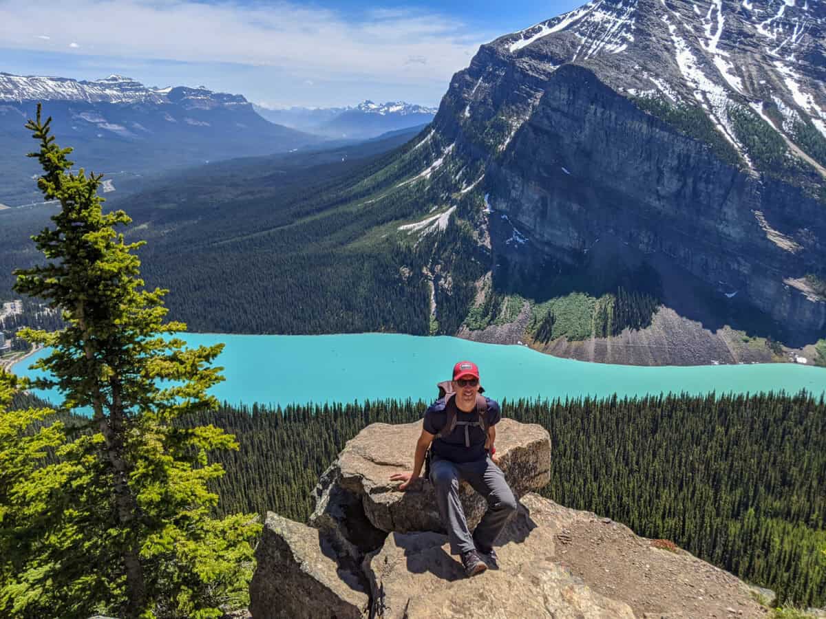 Pete on Little Beehive Viewpoint